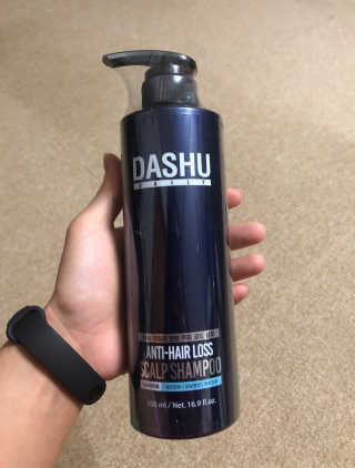 다슈코리아 다슈 데일리 단백질 한방 두피 골드 샴푸 500ml — 5점을 준 리뷰어가 2020년 12월 올린 사용 사진