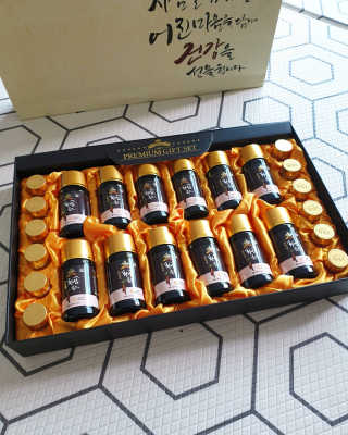 서울약사신협_프리미엄황삼골드_3.75g x 12환+75mgx12병 — 5점을 준 리뷰어가 2020년 9월 올린 사용 사진