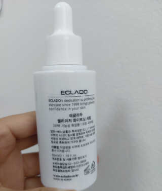 ECLADO 에끌라두 멜라이져 화이트닝 세럼 — 5점을 준 리뷰어가 2020년 10월 올린 사용 사진