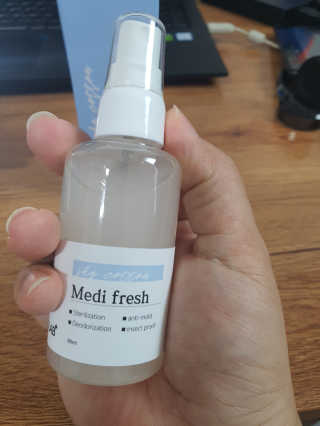 순수연구소 메디프레쉬80ml 천연 향균 섬유 탈취제 — 5점을 준 리뷰어가 2020년 5월 올린 사용 사진