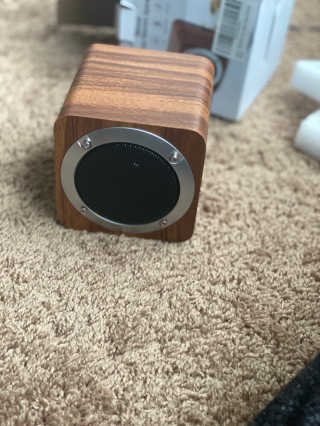 SEVIZ MINI10W 레트로 블루투스 스피커 — 5점을 준 리뷰어가 2020년 9월 올린 사용 사진