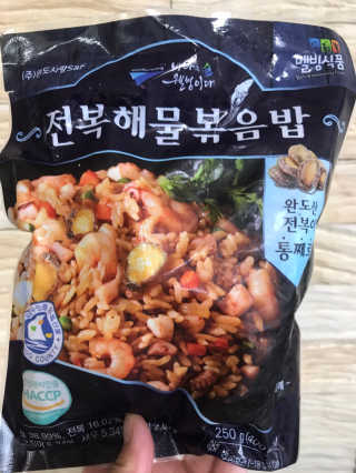 바다는다웰빙이다 전복해물볶음밥/전복김치볶음밥 250g-4봉지 — 5점을 준 리뷰어가 2020년 8월 올린 사용 사진