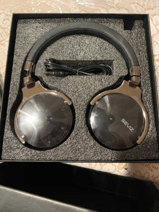 SEVIZ Bluetooth Headphones 10 3color — 5점을 준 리뷰어가 2020년 5월 올린 사용 사진