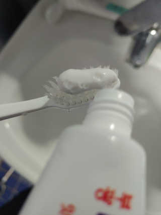 봄날연구소 부광 네오메드치약 2개+ 30g 휴대용 미니치약 — 5점을 준 리뷰어가 2020년 12월 올린 사용 사진