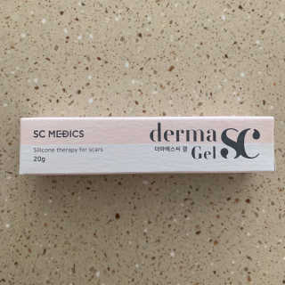derma SC-Gel 더마에스씨 겔 20g — 5점을 준 리뷰어가 2020년 5월 올린 사용 사진