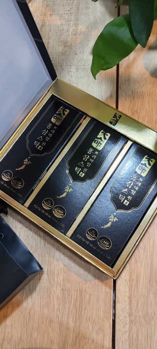 헬스업_천명진프리미엄홍삼스틱_10ml x 30포 — 5점을 준 리뷰어가 2020년 11월 올린 사용 사진