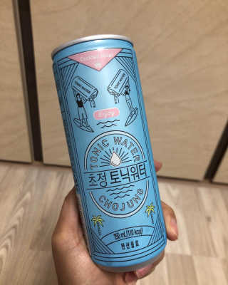 일화 소주와환상궁합 세계 3대 광천수로만든 초정토닉워터 — 4.5점을 준 리뷰어가 2020년 5월 올린 사용 사진