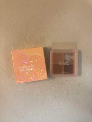 [블랙루즈] 크리스탈 하트 락 섀도우 4종 중 택1 — 5점을 준 리뷰어가 2020년 9월 올린 사용 사진