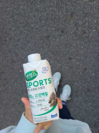 셀렉스스포츠 셀렉스 스포츠 드링크 초콜릿 _ 330ml x 12팩 — 5점을 준 리뷰어가 2020년 10월 올린 사용 사진