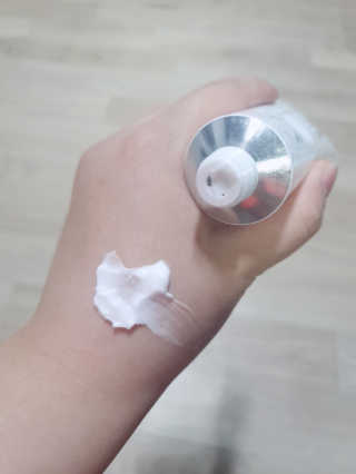아토스탠다드 베이비크림 — 5점을 준 리뷰어가 2020년 10월 올린 사용 사진