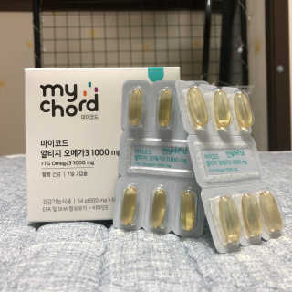 JW중외제약 마이코드 알티지 오메가3 1000 mg — 5점을 준 리뷰어가 2020년 8월 올린 사용 사진