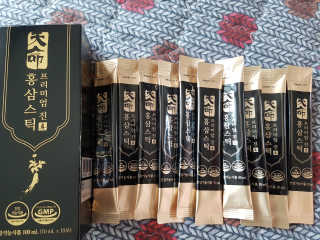 헬스업_천명진프리미엄홍삼스틱_10ml x 30포 — 5점을 준 리뷰어가 2020년 7월 올린 사용 사진
