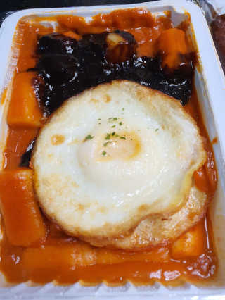 죠스떡볶이 [죠스푸드] 짜빠떡볶이+떡또그+범벅만두 신메뉴 3종 — 3점을 준 리뷰어가 2020년 4월 올린 사용 사진