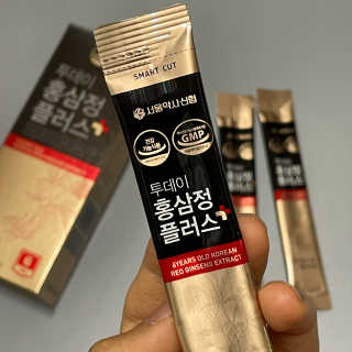 서울약사신협_투데이홍삼정플러스스틱_10g x 30포 — 5점을 준 리뷰어가 2020년 11월 올린 사용 사진