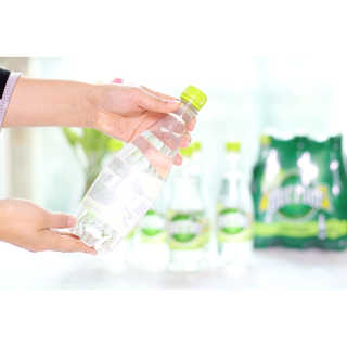 페리에 라임 500ml 투명페트 — 5점을 준 리뷰어가 2020년 11월 올린 사용 사진