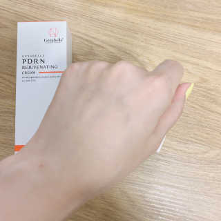 제나벨 피디알앤 재생크림 70ml — 4점을 준 리뷰어가 2020년 6월 올린 사용 사진