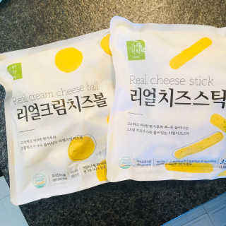 가치식탁 리얼치즈스틱, 리얼크림치즈볼 — 5점을 준 리뷰어가 2020년 9월 올린 사용 사진
