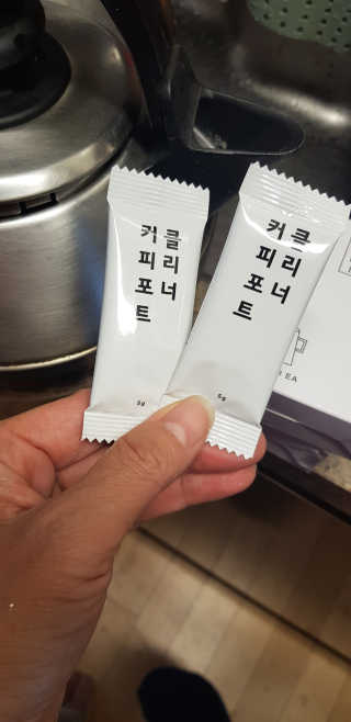 무디메이드 MUDI 커피포트 클리너 2세트 — 5점을 준 리뷰어가 2020년 6월 올린 사용 사진