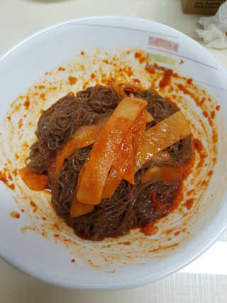 [해주냉면] 신천맛집 매운 비빔냉면 2인분 + 무절임 — 3점을 준 리뷰어가 2020년 5월 올린 사용 사진