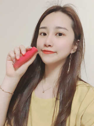 [블랙루즈] 컬러 락 하트 틴트 1+1 — 5점을 준 리뷰어가 2020년 7월 올린 사용 사진