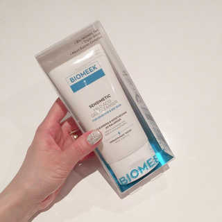 바이오믹 BIOMEEK SENSIMETIC MILD ACID CLEANSER — 3점을 준 리뷰어가 2020년 6월 올린 사용 사진