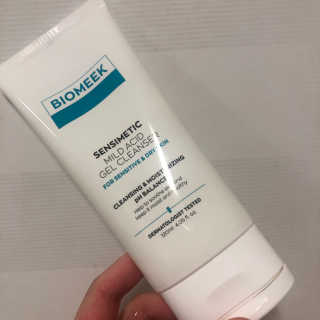 바이오믹 BIOMEEK SENSIMETIC MILD ACID CLEANSER — 5점을 준 리뷰어가 2020년 7월 올린 사용 사진