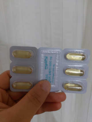 JW중외제약 마이코드 알티지 오메가3 1000 mg — 5점을 준 리뷰어가 2020년 7월 올린 사용 사진