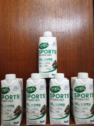 셀렉스스포츠 셀렉스 스포츠 드링크 초콜릿 _ 330ml x 12팩 — 5점을 준 리뷰어가 2020년 11월 올린 사용 사진