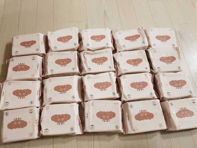 아이수 브론 몬스터 휴대용 아기 물티슈 리뷰 사진
