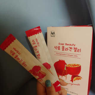 365더건강 에버뷰티 석류콜라겐 젤리 — 4점을 준 리뷰어가 2020년 8월 올린 사용 사진