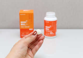 서울약사신협_비타민C플러스_1,200mg x 60정 — 5점을 준 리뷰어가 2020년 11월 올린 사용 사진
