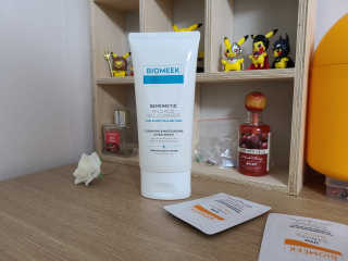 바이오믹 BIOMEEK SENSIMETIC MILD ACID CLEANSER — 5점을 준 리뷰어가 2020년 6월 올린 사용 사진