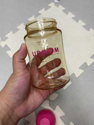 유비맘 PPSU 젖병 노꼭지_200ml_컬러 랜덤 발송 — 5점을 준 리뷰어가 2020년 6월 올린 사용 사진