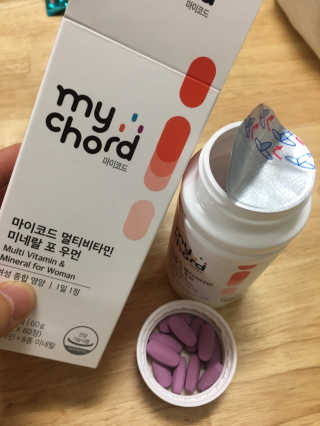 JW중외제약 마이코드 멀티비타민미네랄 포 우먼 — 5점을 준 리뷰어가 2020년 7월 올린 사용 사진