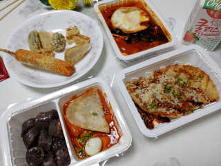 죠스떡볶이 [죠스푸드] 짜빠떡볶이+떡또그+범벅만두 신메뉴 3종 — 5점을 준 리뷰어가 2020년 4월 올린 사용 사진