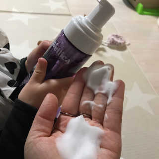 웰리카_V CARE 웰리카 락토 리프레싱 이너클렌저 — 5점을 준 리뷰어가 2020년 12월 올린 사용 사진