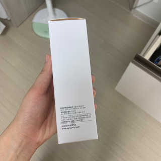 어글리프루프 에센스 스탑디어글리 레드모먼트 에센스 120ml — 5점을 준 리뷰어가 2020년 8월 올린 사용 사진