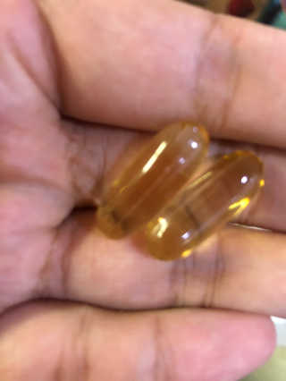 JW중외제약 마이코드 알티지 오메가3 1000 mg — 4.5점을 준 리뷰어가 2020년 7월 올린 사용 사진