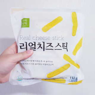 가치식탁 리얼치즈스틱, 리얼크림치즈볼 — 5점을 준 리뷰어가 2020년 6월 올린 사용 사진