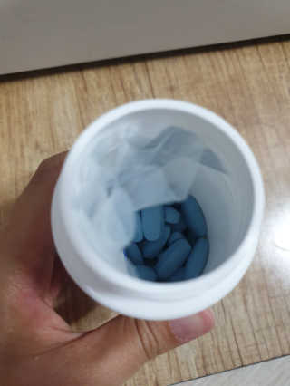 JW중외제약 마이코드 멀티비타민미네랄 포 맨 — 5점을 준 리뷰어가 2020년 7월 올린 사용 사진