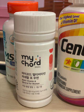 JW중외제약 마이코드 멀티비타민미네랄 포 우먼 — 5점을 준 리뷰어가 2020년 7월 올린 사용 사진