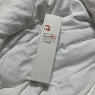 (주)에네스티 미스랩 갈락토미세스 클리어 플러스 에센스 — 5점을 준 리뷰어가 2020년 4월 올린 사용 사진