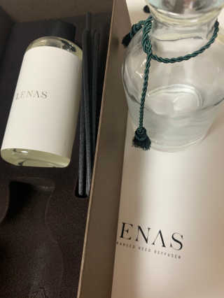 레나스 프리미엄 아로마 디퓨저 200ml  [1SET] — 5점을 준 리뷰어가 2020년 8월 올린 사용 사진