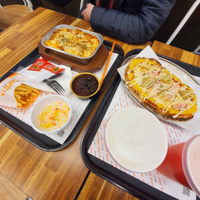 [고피자 목동2단지점] 피자1+파스타1+프렌치프라이+콘샐러드+음료2 리뷰 사진