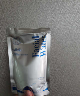 [설랩] 클렌징워터 세안수 500ml x 6팩 — 4점을 준 리뷰어가 2020년 7월 올린 사용 사진