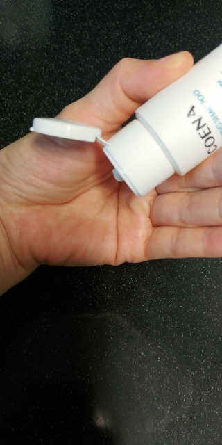 코에나샴푸 자연유래 식물성 코에나 샴푸 50ml — 4.5점을 준 리뷰어가 2020년 4월 올린 사용 사진