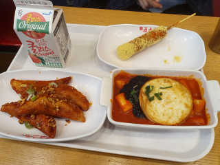 죠스떡볶이 [죠스푸드] 짜빠떡볶이+떡또그+범벅만두 신메뉴 3종 — 3점을 준 리뷰어가 2020년 4월 올린 사용 사진