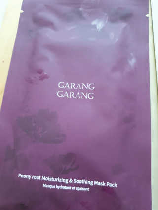 GARANG GARANG 피오니 룻 모이스처라이징 앤 수딩 마스크팩 — 4점을 준 리뷰어가 2020년 4월 올린 사용 사진