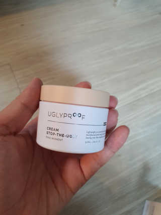 어글리프루프 크림 스탑디어글리 핑크모먼트 50ml — 5점을 준 리뷰어가 2020년 10월 올린 사용 사진