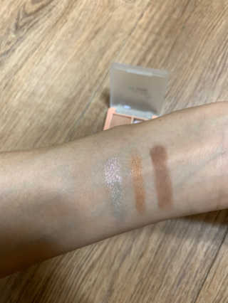 [블랙루즈] 크리스탈 하트 락 섀도우 4종 중 택1 — 4점을 준 리뷰어가 2020년 9월 올린 사용 사진